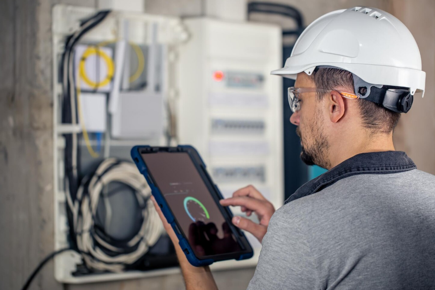 Optimize Emergency Response: Proximity-Based Technician Allocation
